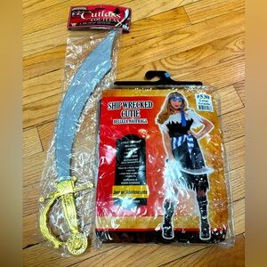 Pirate costume girls adolescent large Shipwreck Cutie and sword costume read
